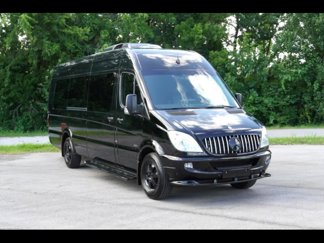 Used 2013 Mercedes-Benz Sprinter 2500 image 1