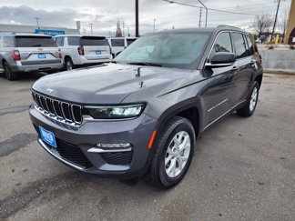 Used 2023 Jeep Grand Cherokee Limited image 1