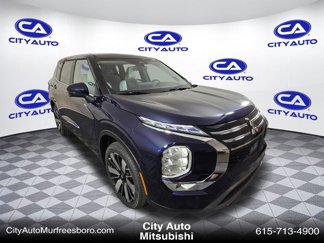 New 2025 Mitsubishi Outlander SE image 1