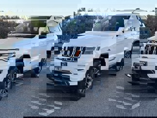Used 2019 Jeep Grand Cherokee Limited w/ Luxury Group II image 1