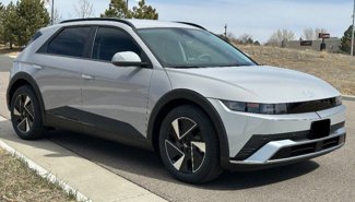 New 2025 Hyundai Ioniq 5 SEL image 1