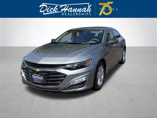 Used 2023 Chevrolet Malibu LS image 1