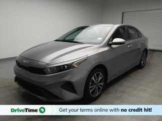 Used 2023 Kia Forte LXS image 1