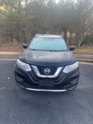 Used 2018 Nissan Rogue SV image 1