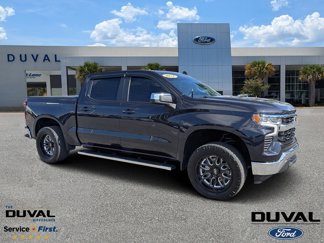 Used 2024 Chevrolet Silverado 1500 LT image 1