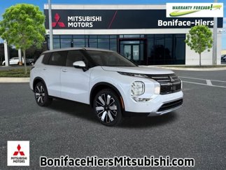New 2025 Mitsubishi Outlander SE image 1