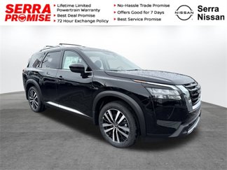 New 2025 Nissan Pathfinder Platinum image 1