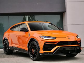 Used 2022 Lamborghini Urus image 1