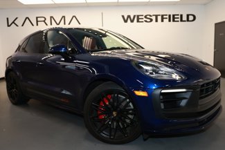 Used 2023 Porsche Macan GTS image 1