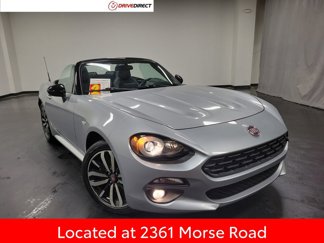 Used 2020 FIAT 124 Spider Classica image 1