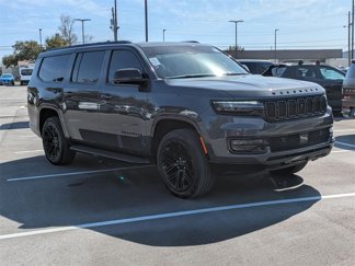 Used 2024 Jeep Wagoneer L Series II w/ Convenience Group I image 1
