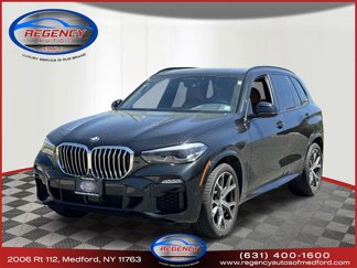 Used 2021 BMW X5 xDrive40i w/ M Sport Package image 1
