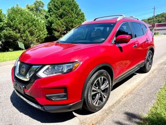 Used 2017 Nissan Rogue SL image 1