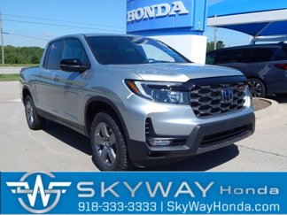 New 2025 Honda Ridgeline TrailSport image 1