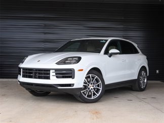 Certified 2025 Porsche Cayenne image 1