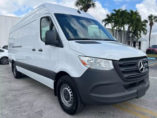 Used 2024 Mercedes-Benz Sprinter 2500 image 1