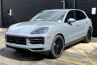New 2026 Porsche Cayenne S image 1