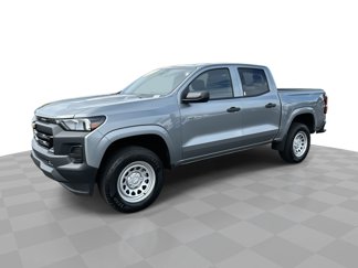 Used 2025 Chevrolet Colorado W/T w/ Advanced Trailering Package image 1