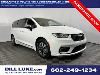 Certified 2023 Chrysler Pacifica Limited image 1