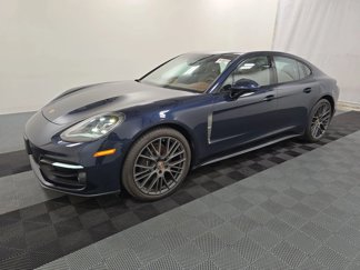 Used 2023 Porsche Panamera 4 Platinum Edition image 1