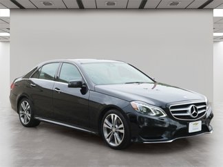 Used 2016 Mercedes-Benz E 350 4MATIC Sedan image 1
