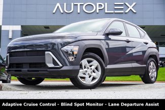 Used 2024 Hyundai Kona SE image 1