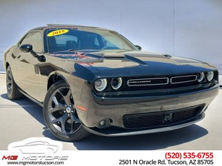 Used 2018 Dodge Challenger SXT Plus image 1