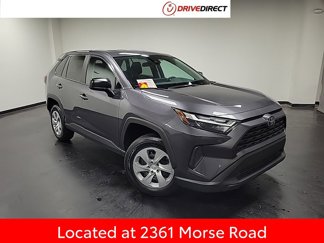 Used 2024 Toyota RAV4 LE image 1