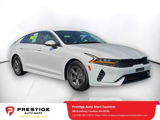 Used 2023 Kia K5 LXS image 1