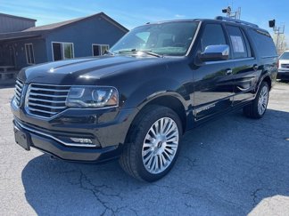 Used 2017 Lincoln Navigator L Select image 1