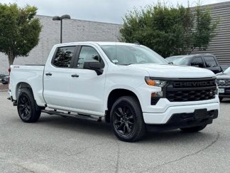 Used 2022 Chevrolet Silverado 1500 Custom image 1