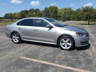 Used 2013 Volkswagen Passat 2.5 SE image 1