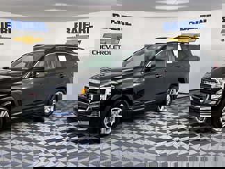 Certified 2023 GMC Terrain SLE w/ Driver Convenience Package image 1
