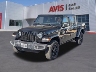 Used 2023 Jeep Gladiator Sport image 1