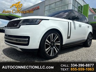 Used 2023 Land Rover Range Rover SE image 1