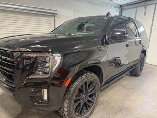 Used 2021 GMC Yukon AT4 w/ AT4 Premium Package image 1