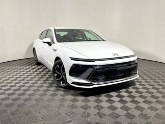New 2025 Hyundai Sonata SEL image 1