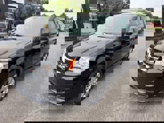 Used 2018 Dodge Grand Caravan SE image 1