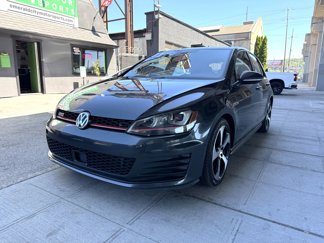 Used 2017 Volkswagen GTI SE image 1