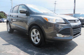 Used 2015 Ford Escape SE image 1