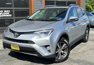 Used 2016 Toyota RAV4 XLE image 1