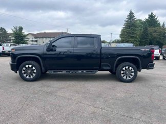 Used 2021 Chevrolet Silverado 2500 Custom w/ Custom Value Package image 1