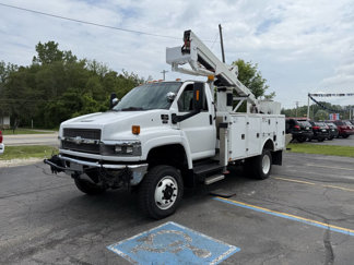 Used 2008 Chevrolet Kodiak C4500 4x4 Regular Cab image 1