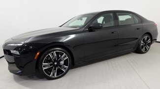 Used 2023 BMW i7 xDrive60 image 1