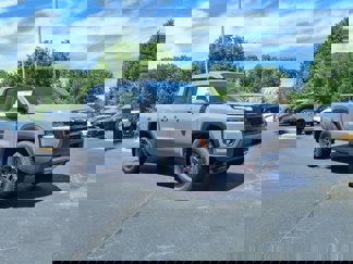 New 2025 Nissan Frontier PRO-4X image 1