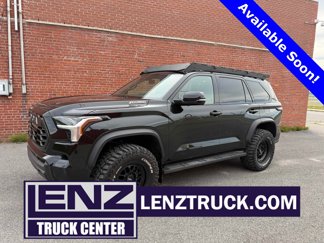 Used 2025 Toyota Sequoia Platinum image 1
