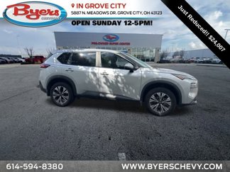 Used 2022 Nissan Rogue SV image 1