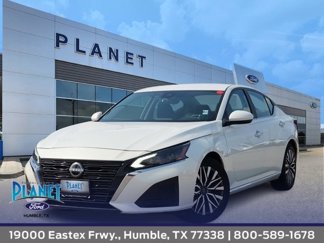 Used 2023 Nissan Altima 2.5 SV image 1