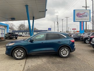 Used 2020 Ford Escape SE image 1