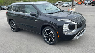New 2025 Mitsubishi Outlander SEL image 1